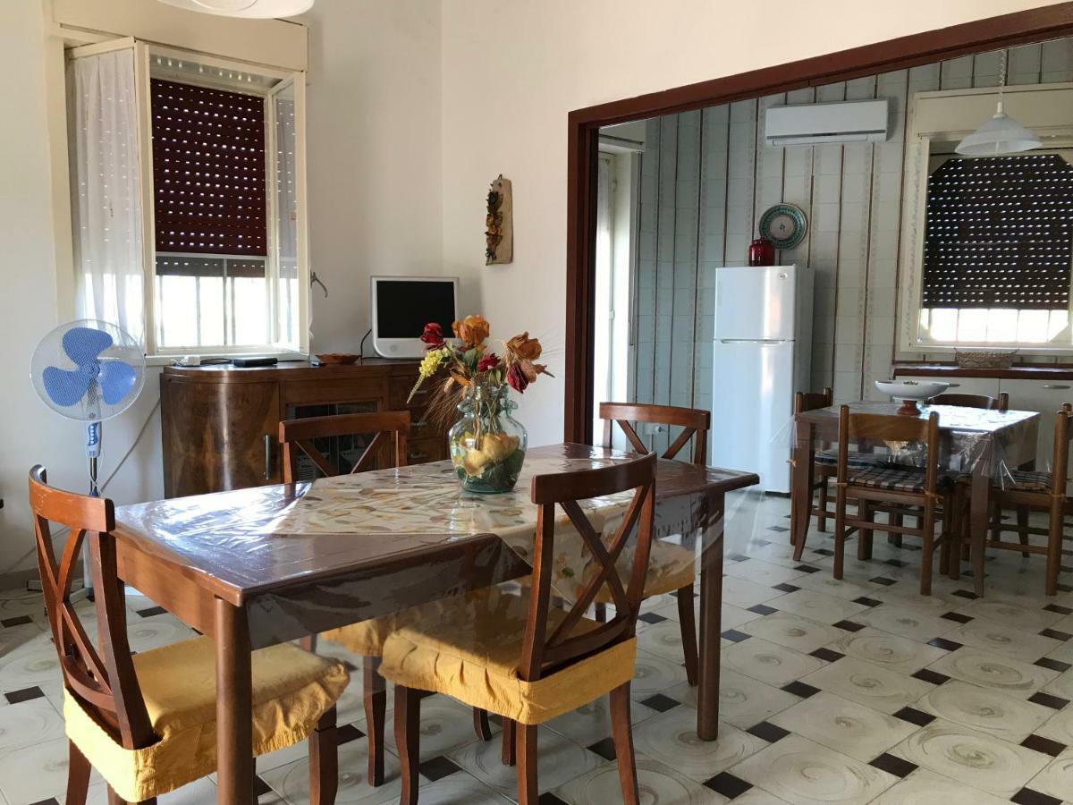 Villa Tetide - Fontane Bianche Luaran gambar
